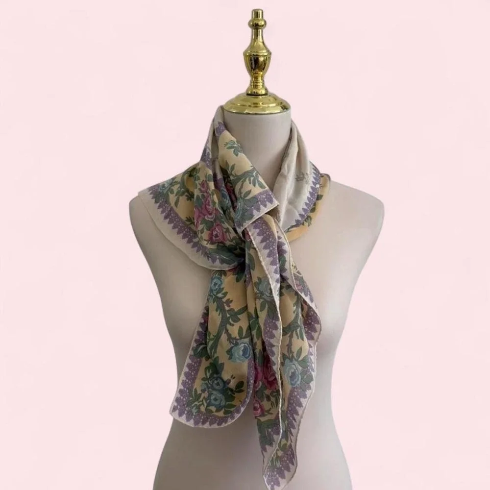 Vintage Liz Claiborne Floral Square‎ Scarf — 28